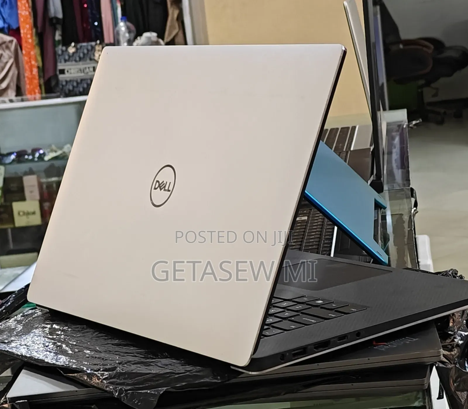 New Laptop Dell XPS 15 16GB Intel Core I7 SSD 512GB