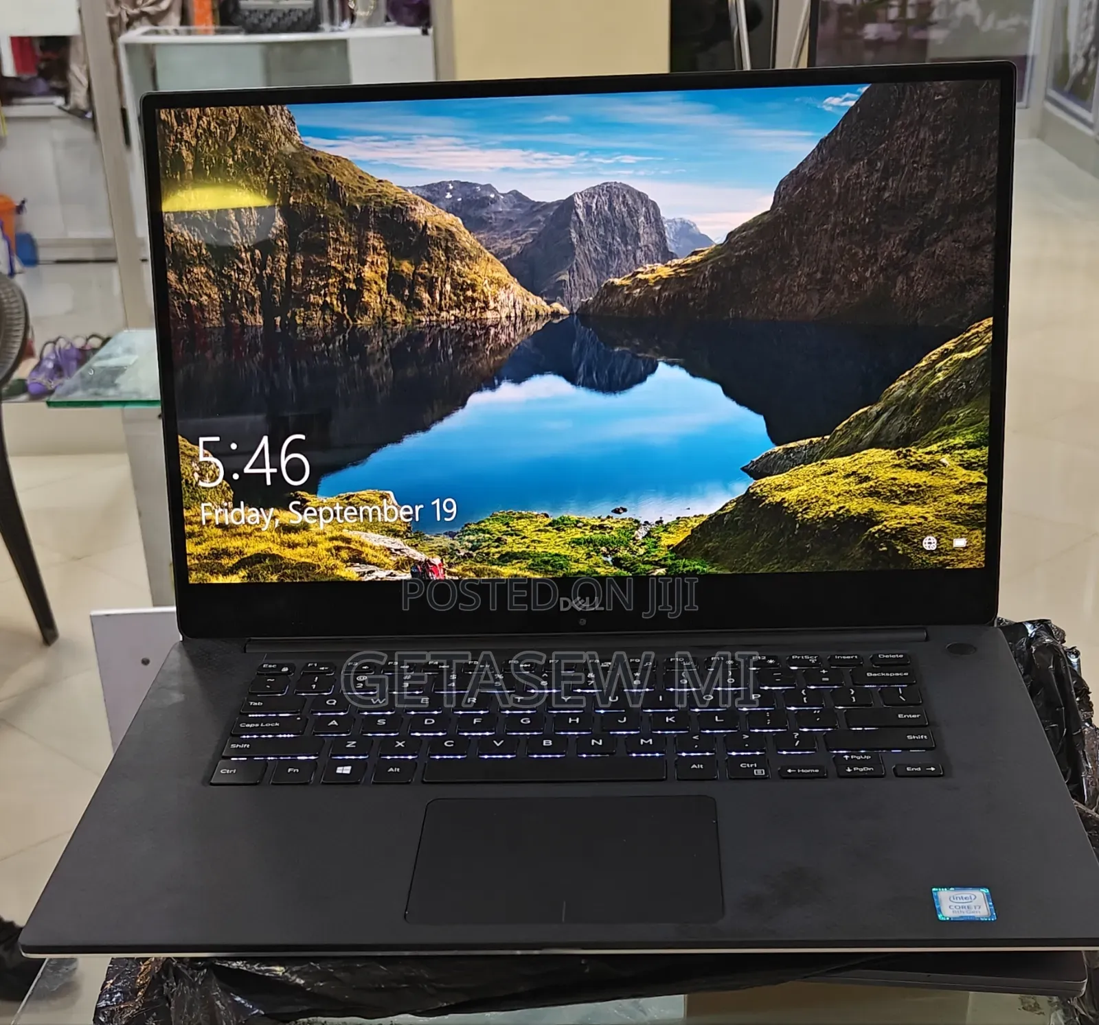 New Laptop Dell XPS 15 16GB Intel Core I7 SSD 512GB