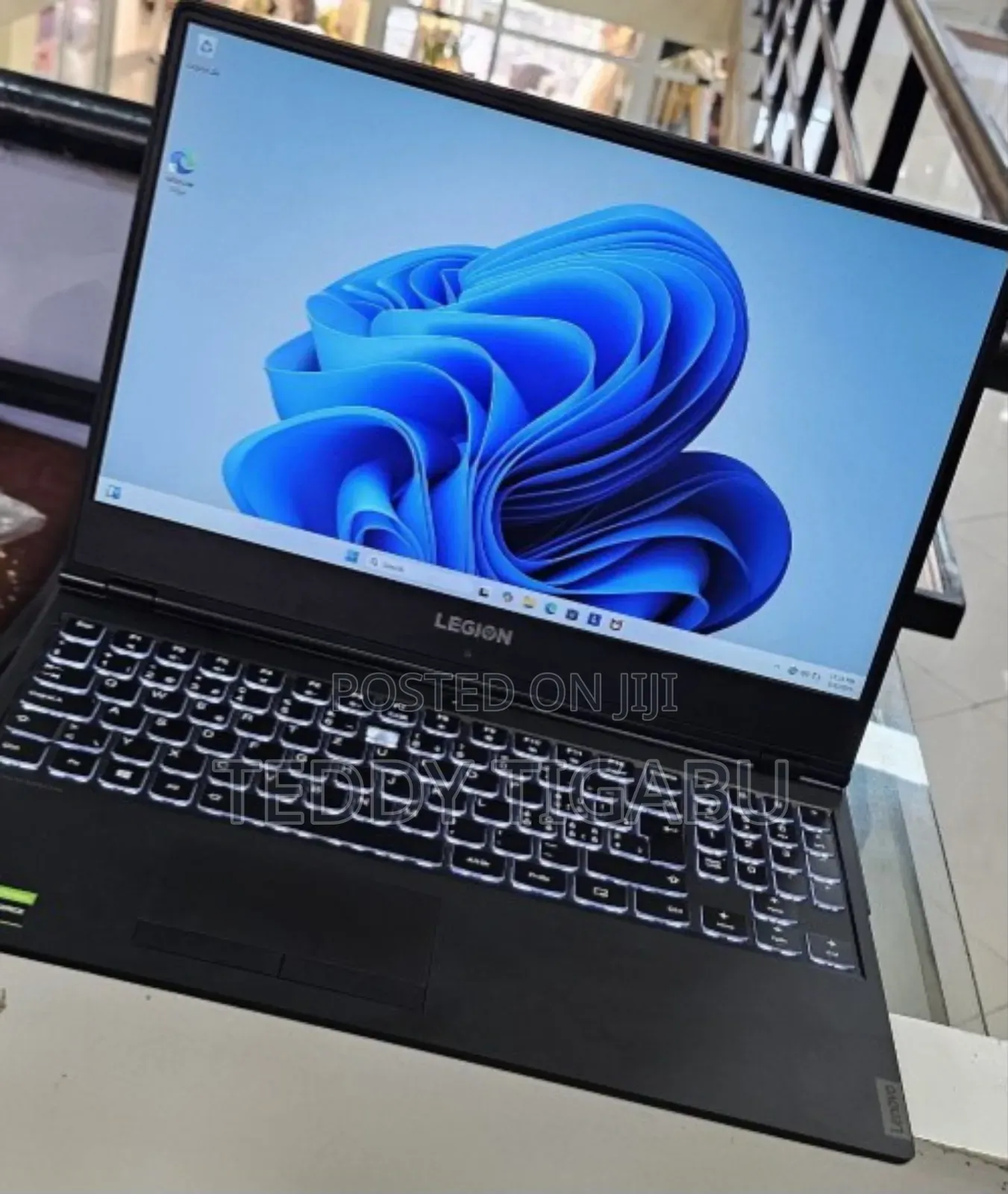 New Laptop Lenovo Legion 5 16GB Intel Core I7 SSD 256GB