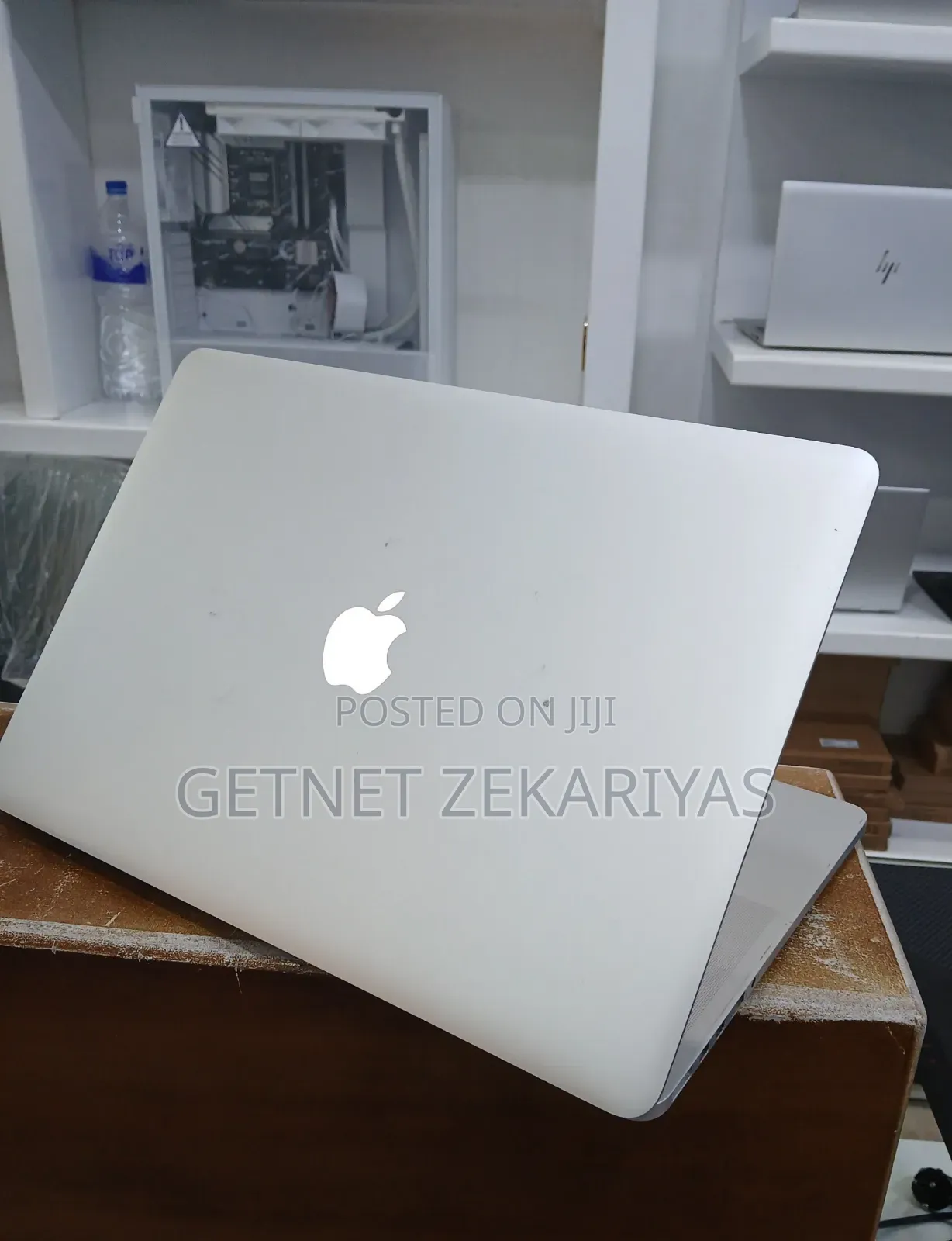 New Laptop Apple MacBook Pro 2015 16GB Intel Core I7 SSD 256GB