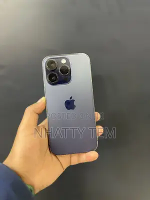 Photo - Apple iPhone 14 Pro 256 GB Purple