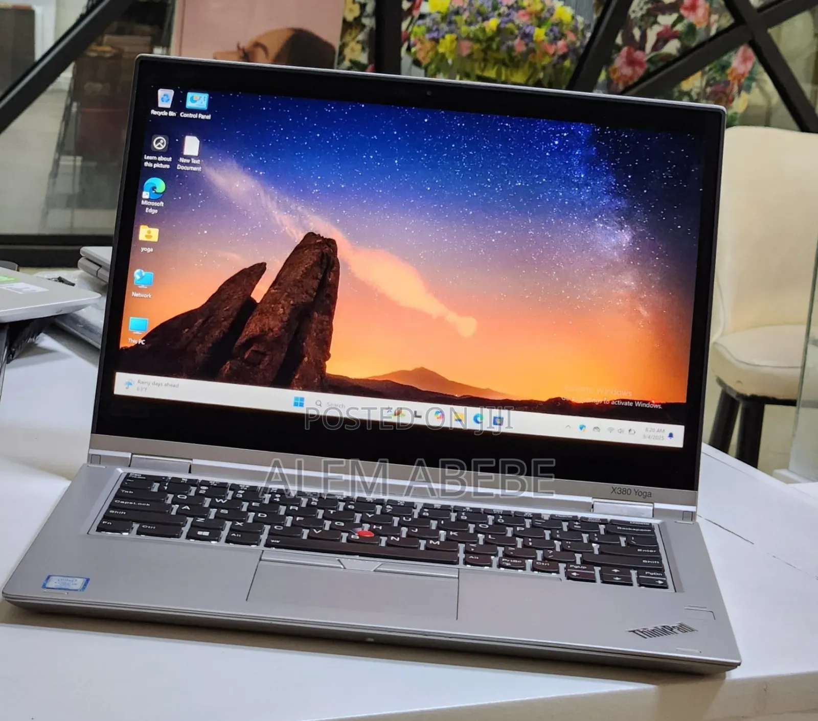 New Laptop Lenovo Yoga 330 16GB Intel Core I5 SSD 512GB