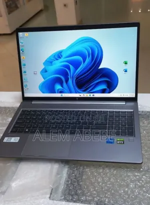 Photo - New Laptop HP ZBook 15 16GB Intel Core I5 SSD 512GB