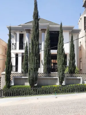 10bdrm House in አድስ አበባ, Bole for sale