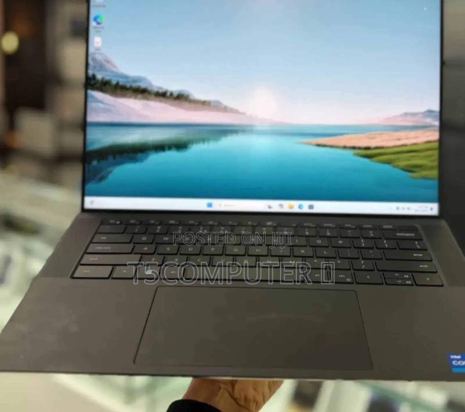 New Laptop Dell XPS 15 32GB Intel Core I7 SSD 1T