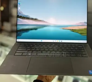 New Laptop Dell XPS 15 32GB Intel Core I7 SSD 1T