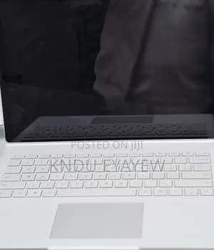 New Laptop Microsoft Surface 16GB Intel Core I7 SSD 256GB