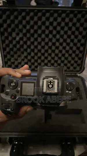 Canon Eos R Silver Lens