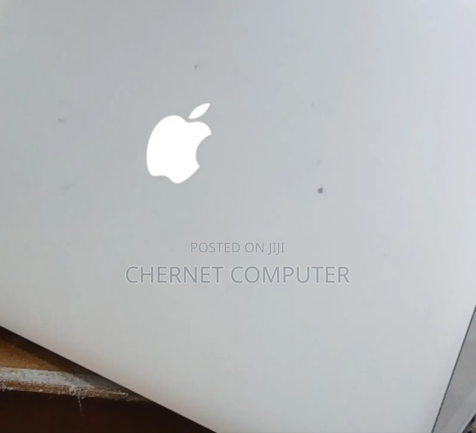 New Laptop Apple MacBook Pro 2015 16GB Intel Core I7 SSD 256GB