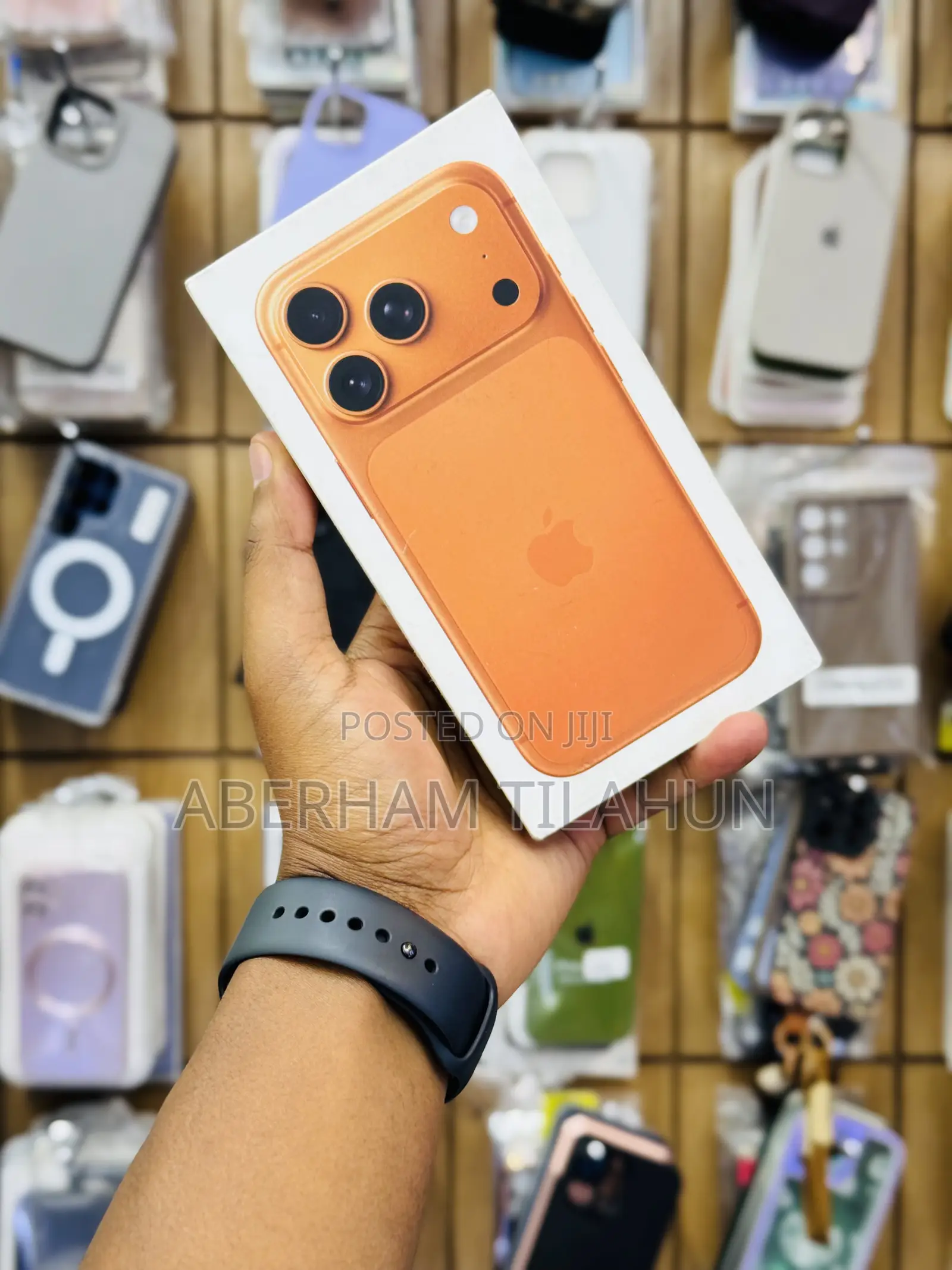 New Apple iPhone 17 Pro Max 256 GB Orange