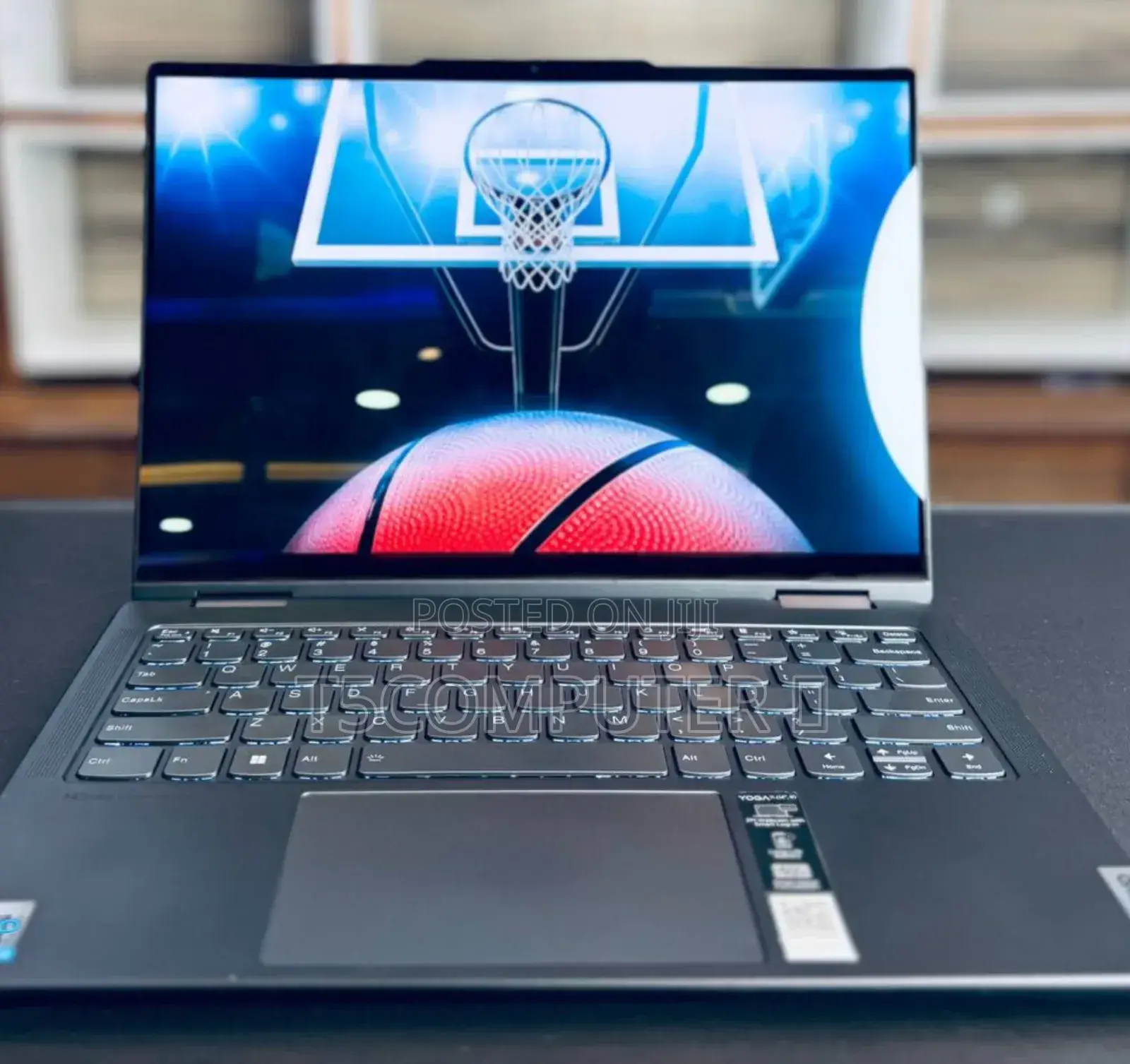 New Laptop Lenovo Yoga 7i 16GB Intel Core I7 SSD 512GB