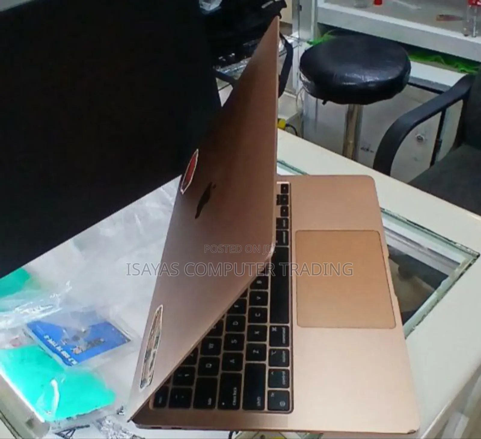 New Laptop Apple MacBook Air 2020 M1 8GB SSD 256GB