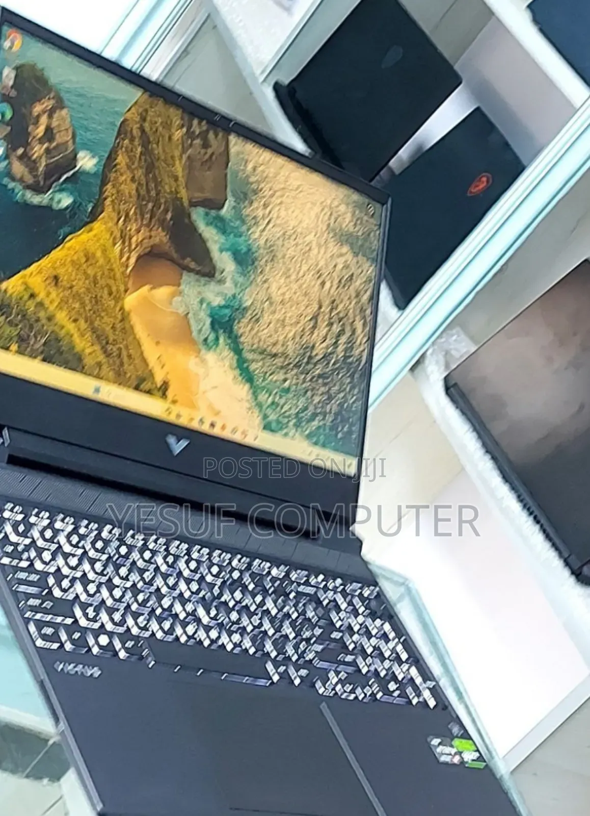 New Laptop HP Victus 15 8GB AMD Ryzen 5 SSD 512GB