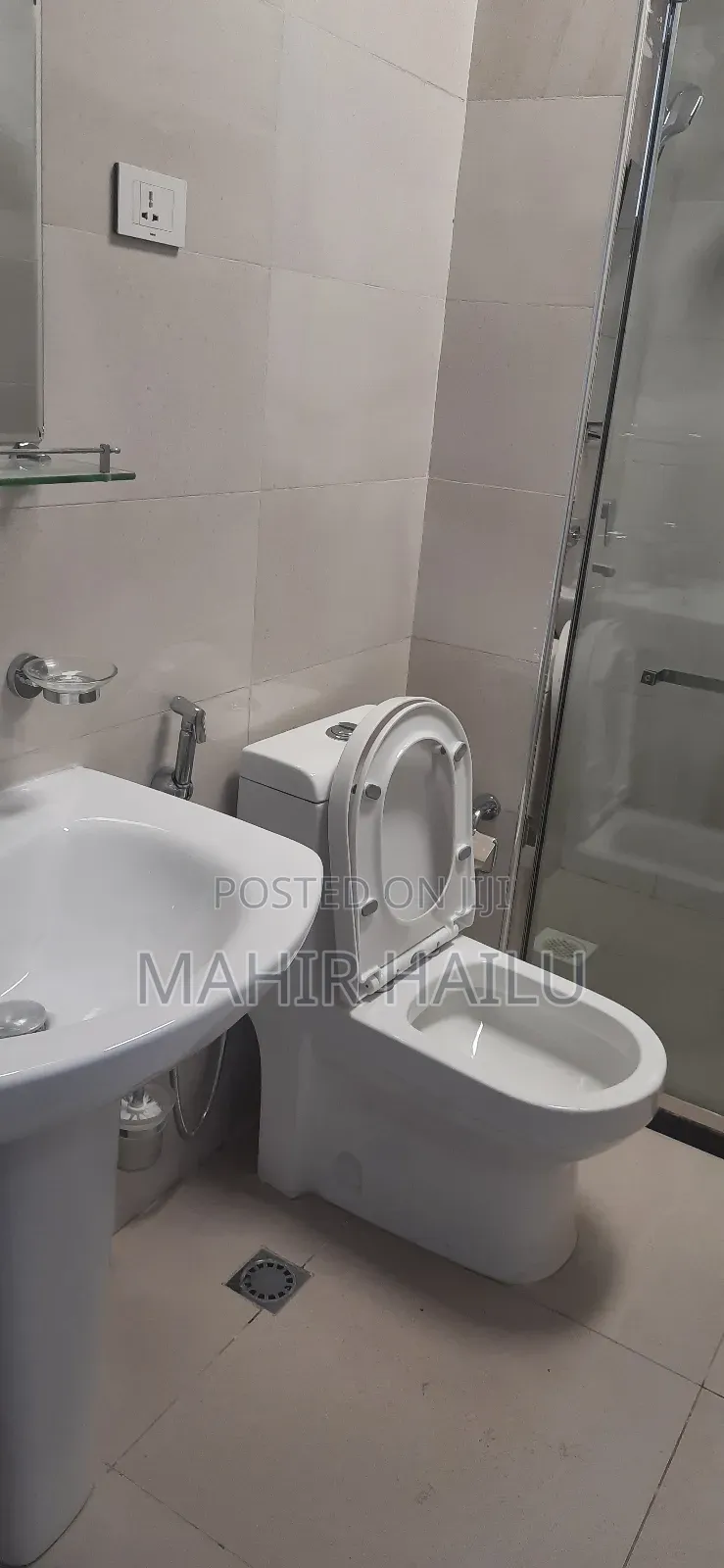 3bdrm Apartment in Real, Bole for rent