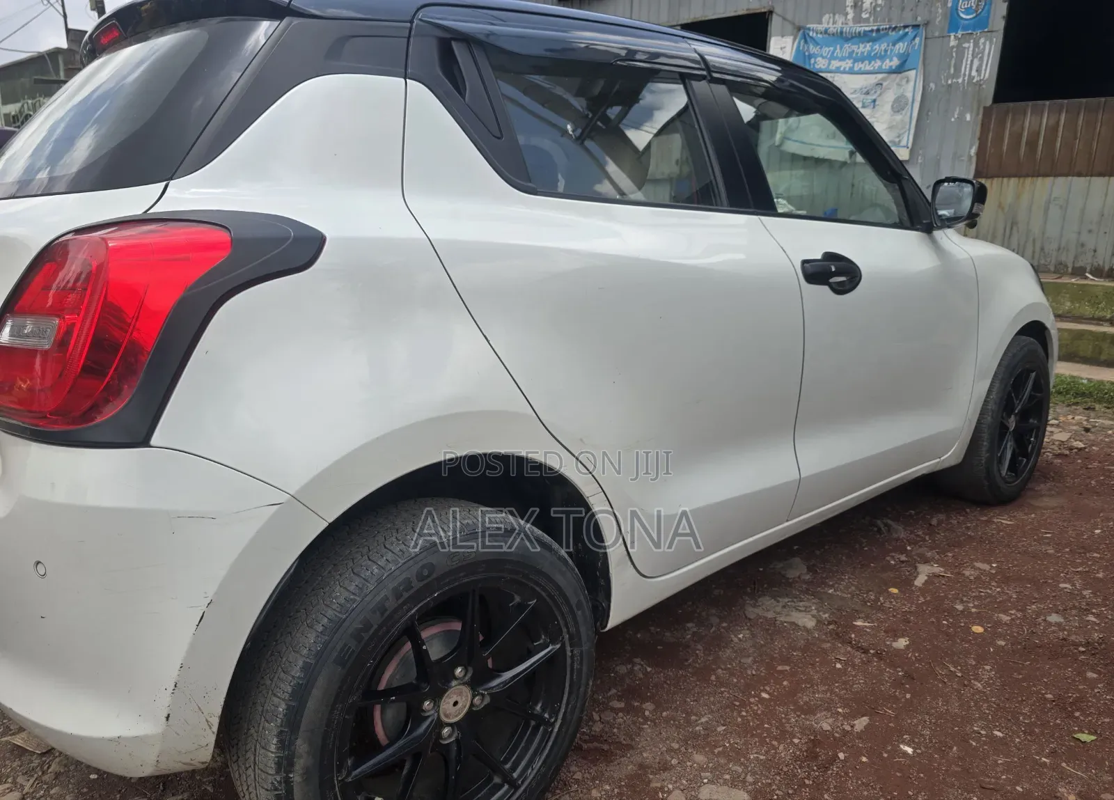 Suzuki Swift 2021 White