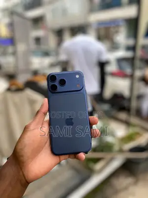 Photo - New Apple iPhone 17 Pro Max 256 GB