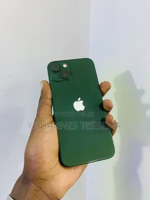 New Apple iPhone 13 128 GB Green
