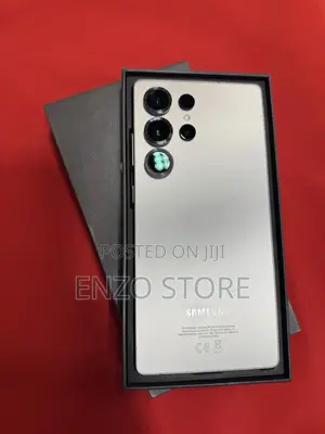 Photo - New Samsung Galaxy S25 Ultra 256 GB Rose Gold