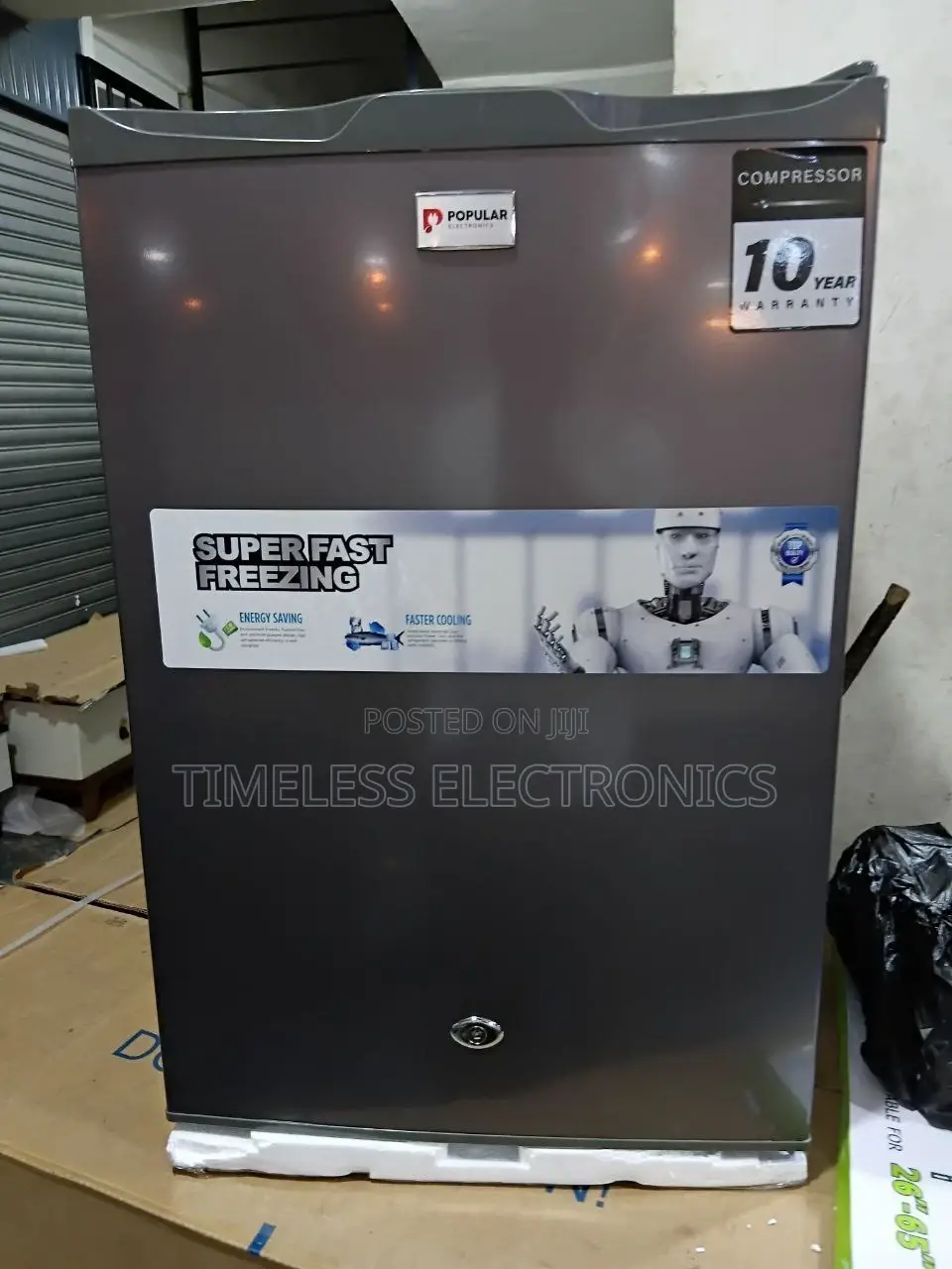 Popular Mini Fridge – Compact, Stylish Efficient!