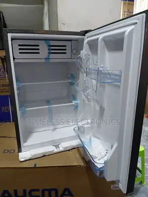Popular Mini Fridge – Compact, Stylish Efficient!