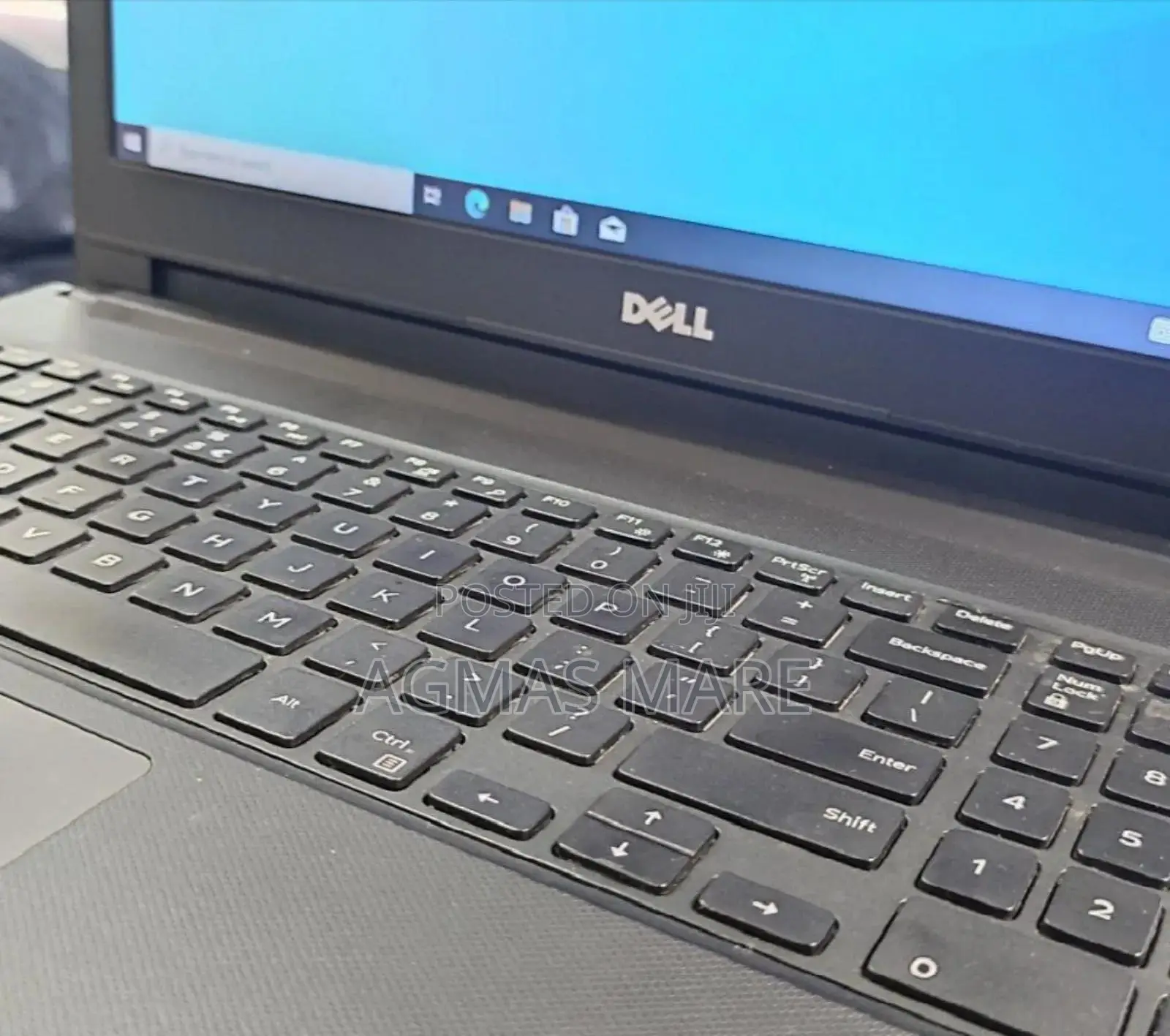 New Laptop Dell Vostro 15 3000 8GB Intel Core i5 SSD 256GB