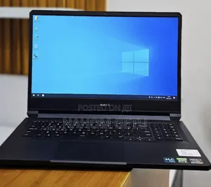 Photo - New Laptop Lenovo Legion 5 16GB AMD Ryzen 7 SSD 512GB