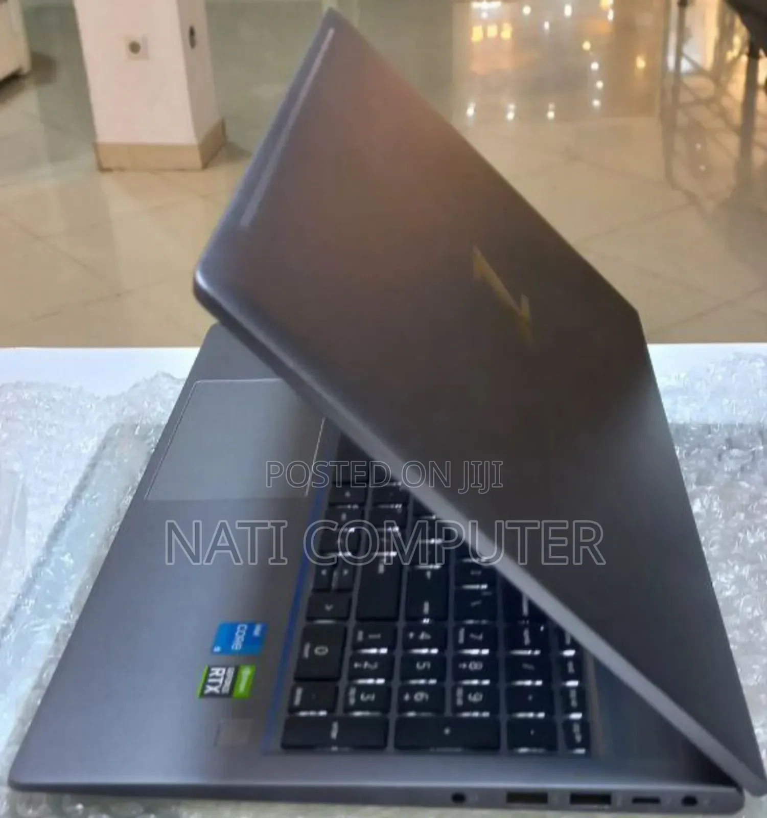 New Laptop HP ZBook Firefly 16inch G9 16GB Intel Core I9 SSD 512GB