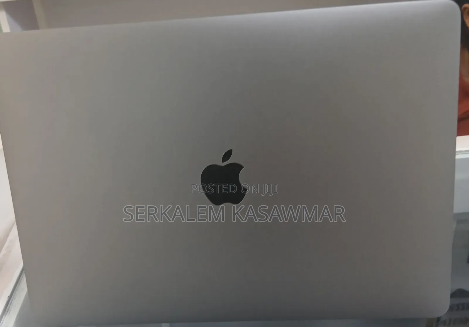 New Laptop Apple MacBook Pro 2017 16GB Intel Core I7 SSD 1T