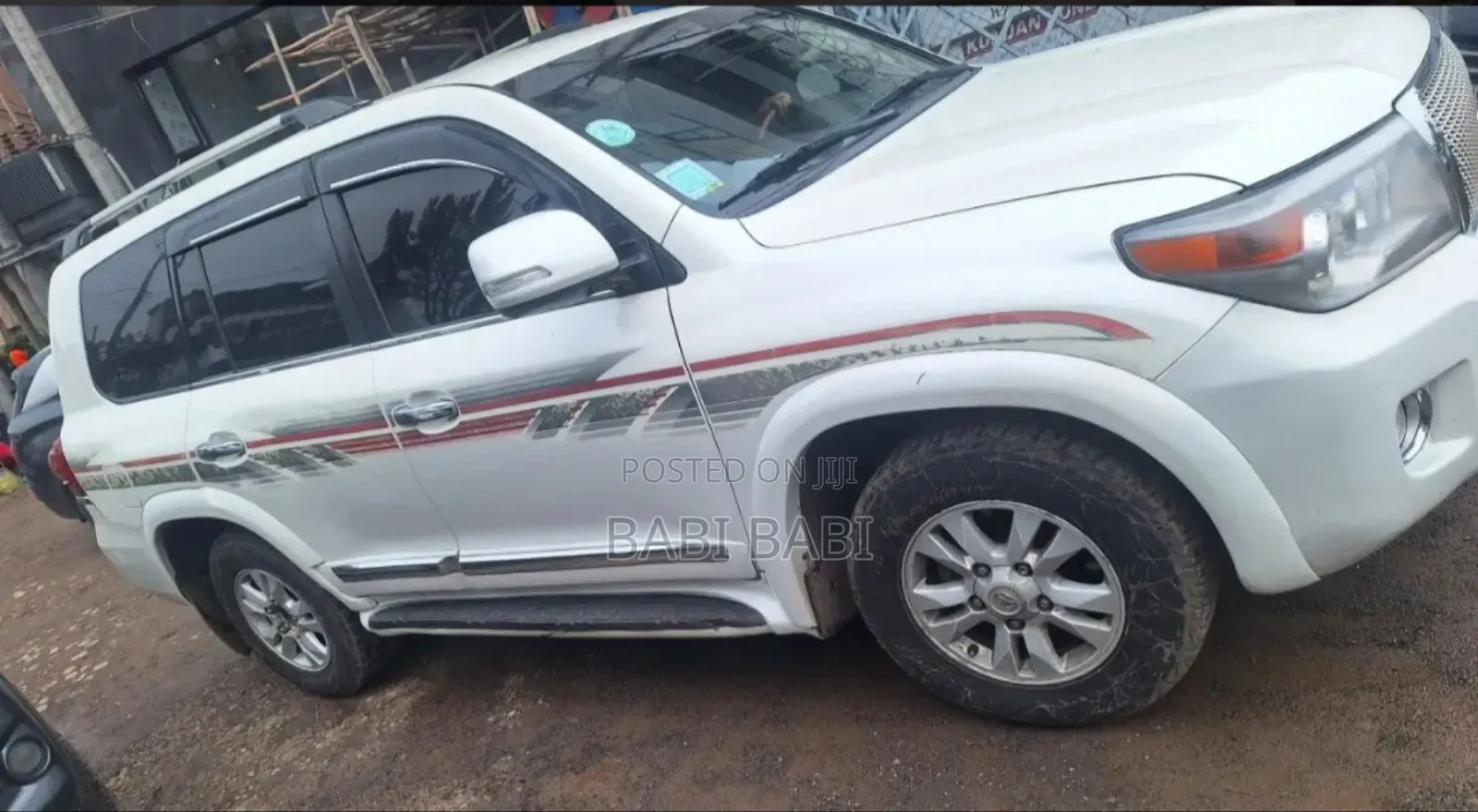 Toyota Land Cruiser 2012 White