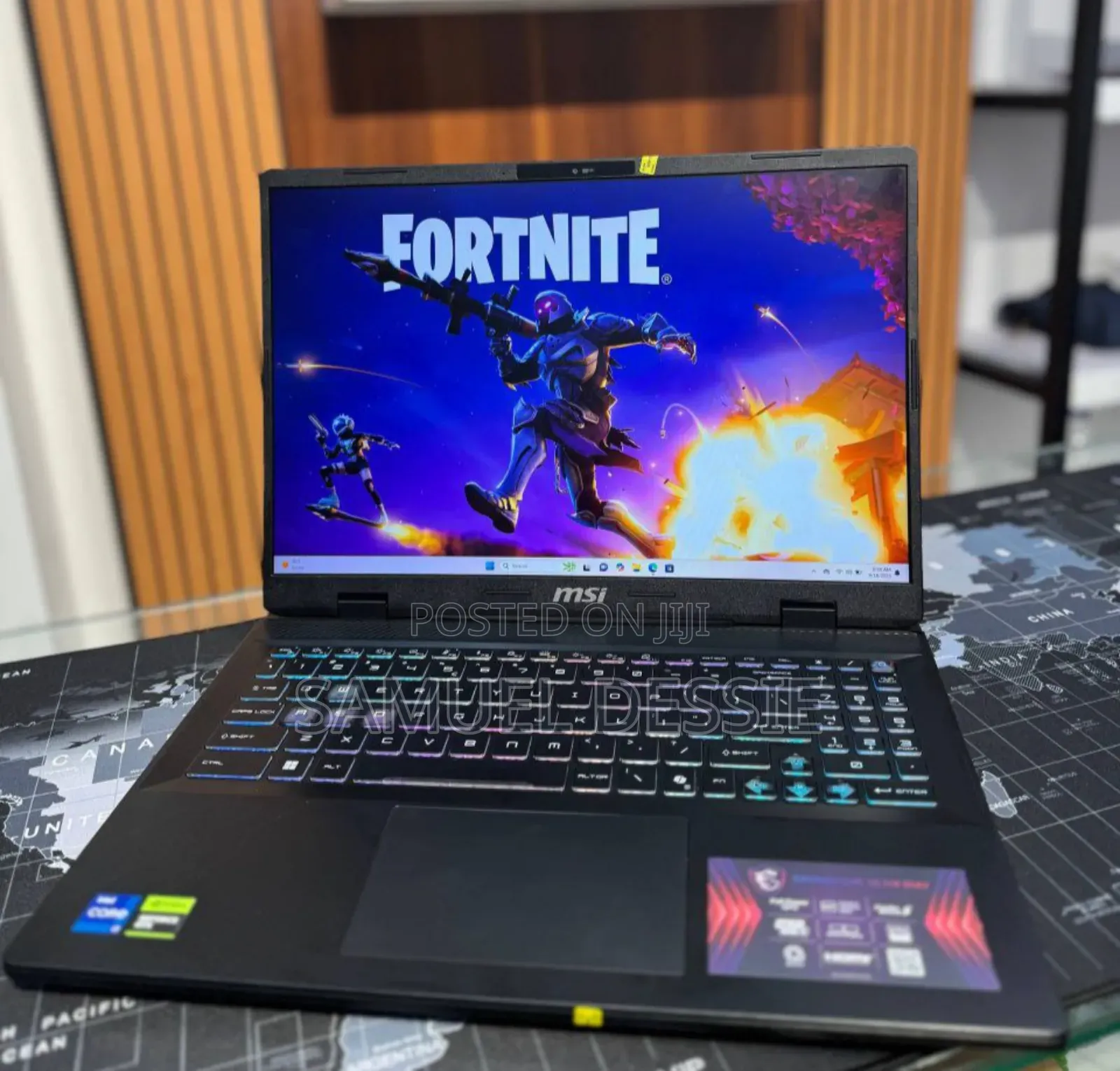 New Laptop MSI Crosshair 15 16GB Intel Core I7 SSD 1T