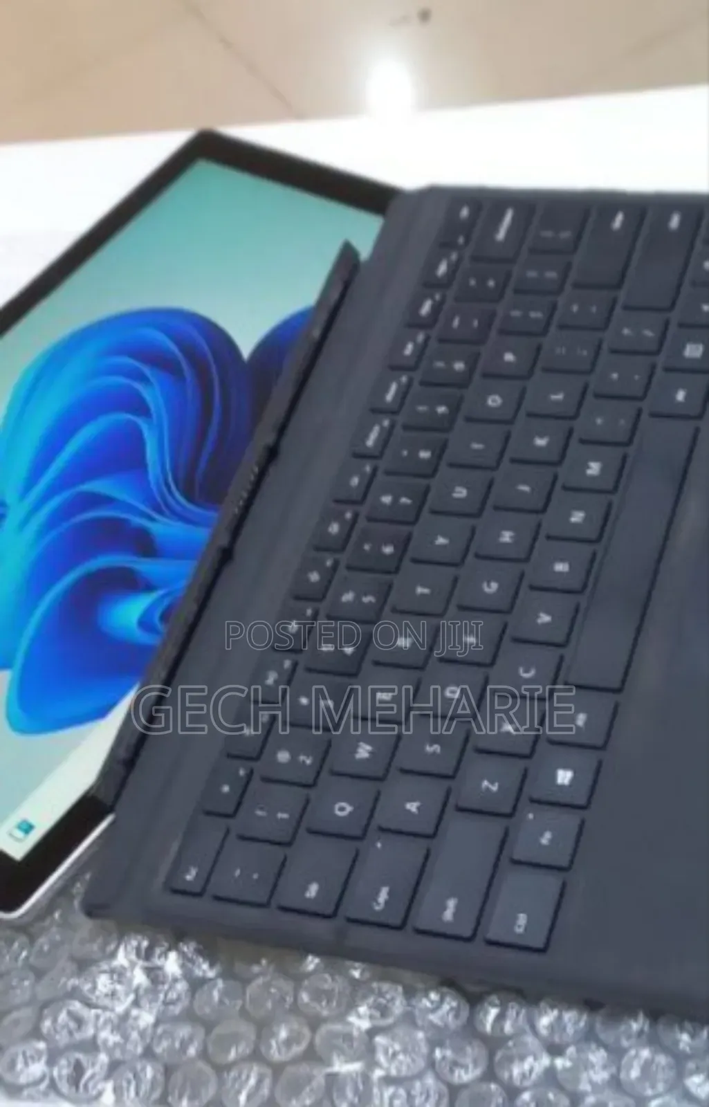 New Laptop Microsoft Surface Pro 5 16GB Intel Core I7 SSD 512GB