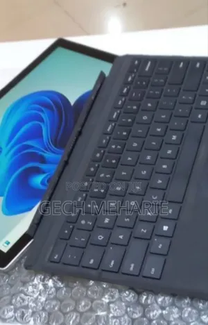 New Laptop Microsoft Surface Pro 5 16GB Intel Core I7 SSD 512GB