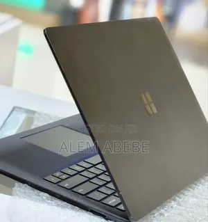 New Laptop Microsoft Surface 16GB Intel Core I7 SSD 512GB
