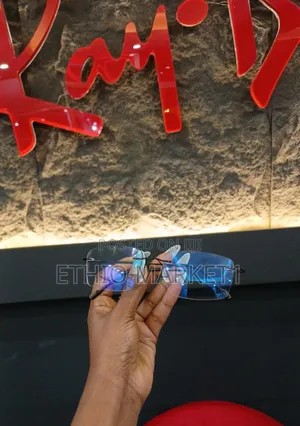 Photo - Original 100% Blue Cut and Sunlight Eyeglass