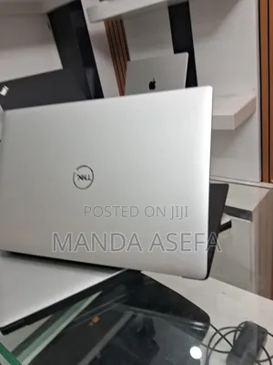 New Laptop Dell XPS 15 16GB Intel Core I7 SSD 512GB