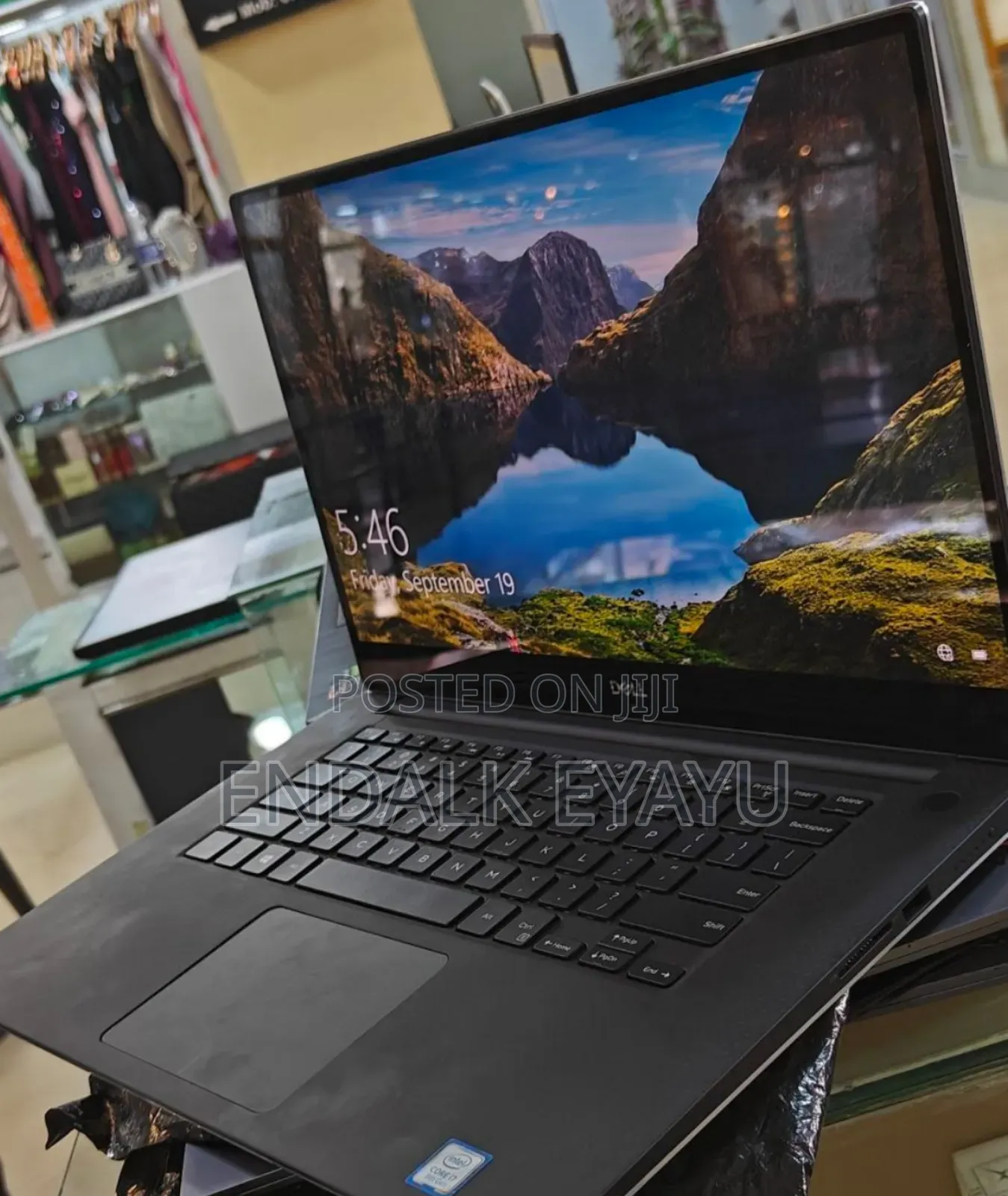 New Laptop Dell XPS 15 16GB Intel Core i7 SSD 512GB