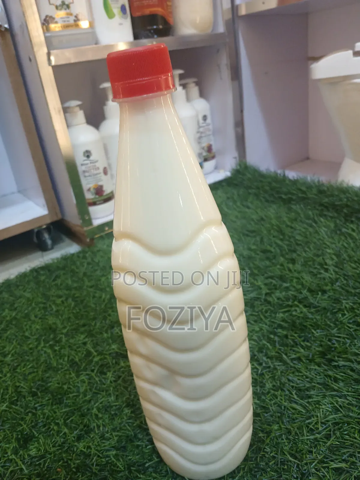 ግመል ወተት ይሸጣል