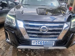 Photo - Nissan X-Trail 2022 Black