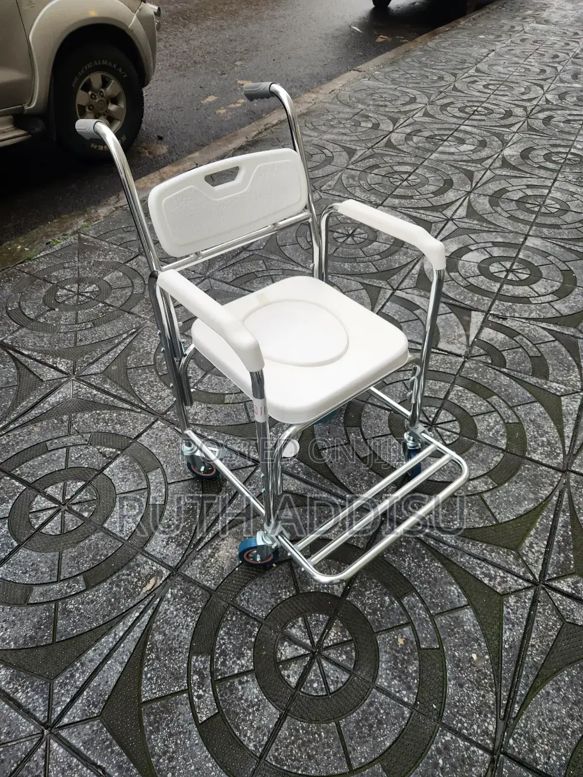 Commode Wheelchair夯實wheelchair使用wheelchair Commode Wheelchair Medical