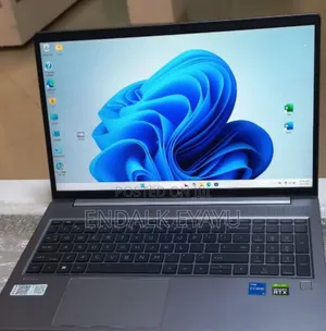 New Laptop HP ZBook 15 16GB Intel Core I5 SSD 512GB