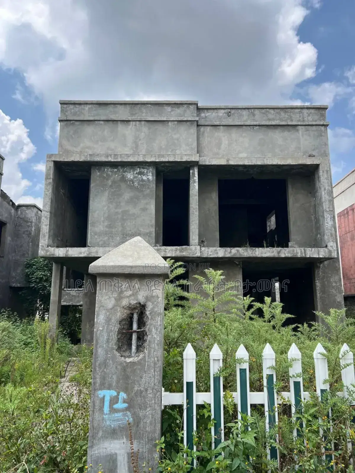 5bdrm House In Ccd Real State, Oromia-finfinne For Sale