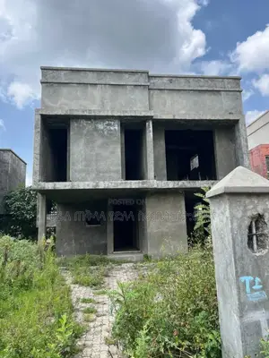 5bdrm House In Ccd Real State, Oromia-finfinne For Sale