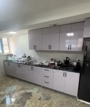 Furnished 8bdrm House in Yeka for rent