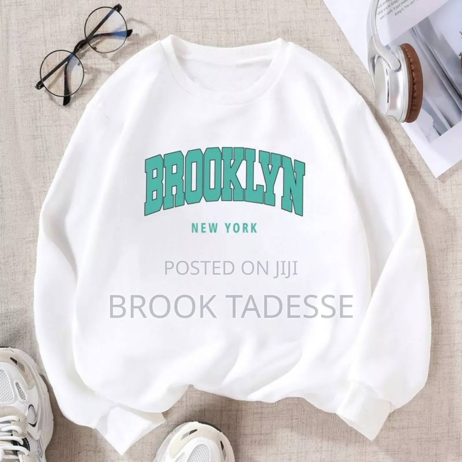Trendy Unisex Sweatshirt – Cozy Stylish Everyday Wear