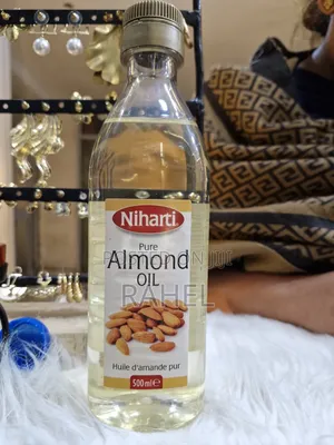 Photo - Almond Oil