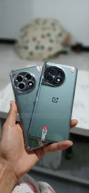 New OnePlus 11 256 GB Green