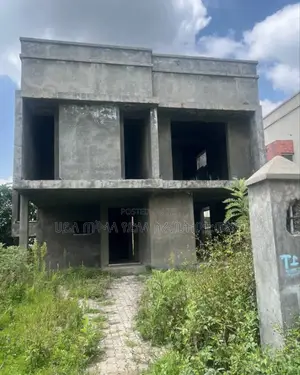 5bdrm House In Ccd Real State, Oromia-finfinne For Sale