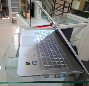 New Laptop HP Envy X360 12GB Intel Core I5 HDD 1T