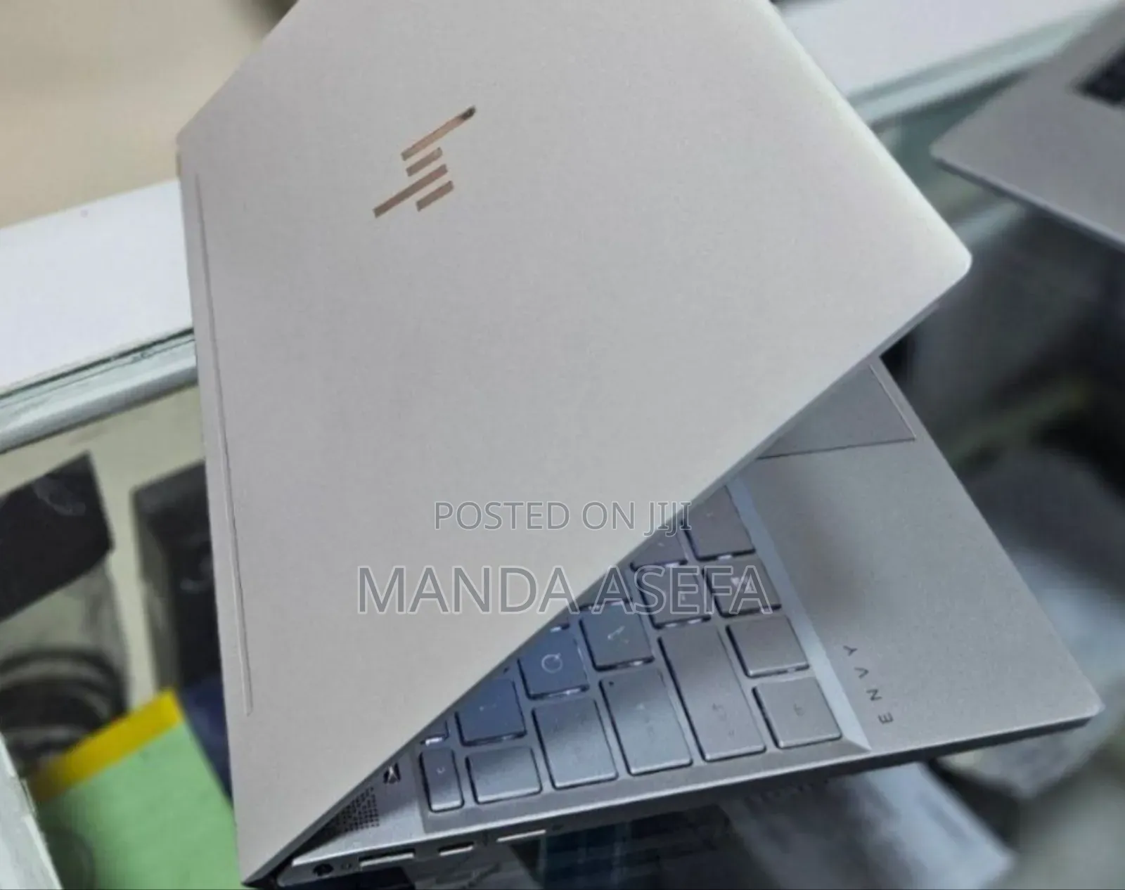 New Laptop HP Envy 14 8GB Intel Core I5 SSD 256GB