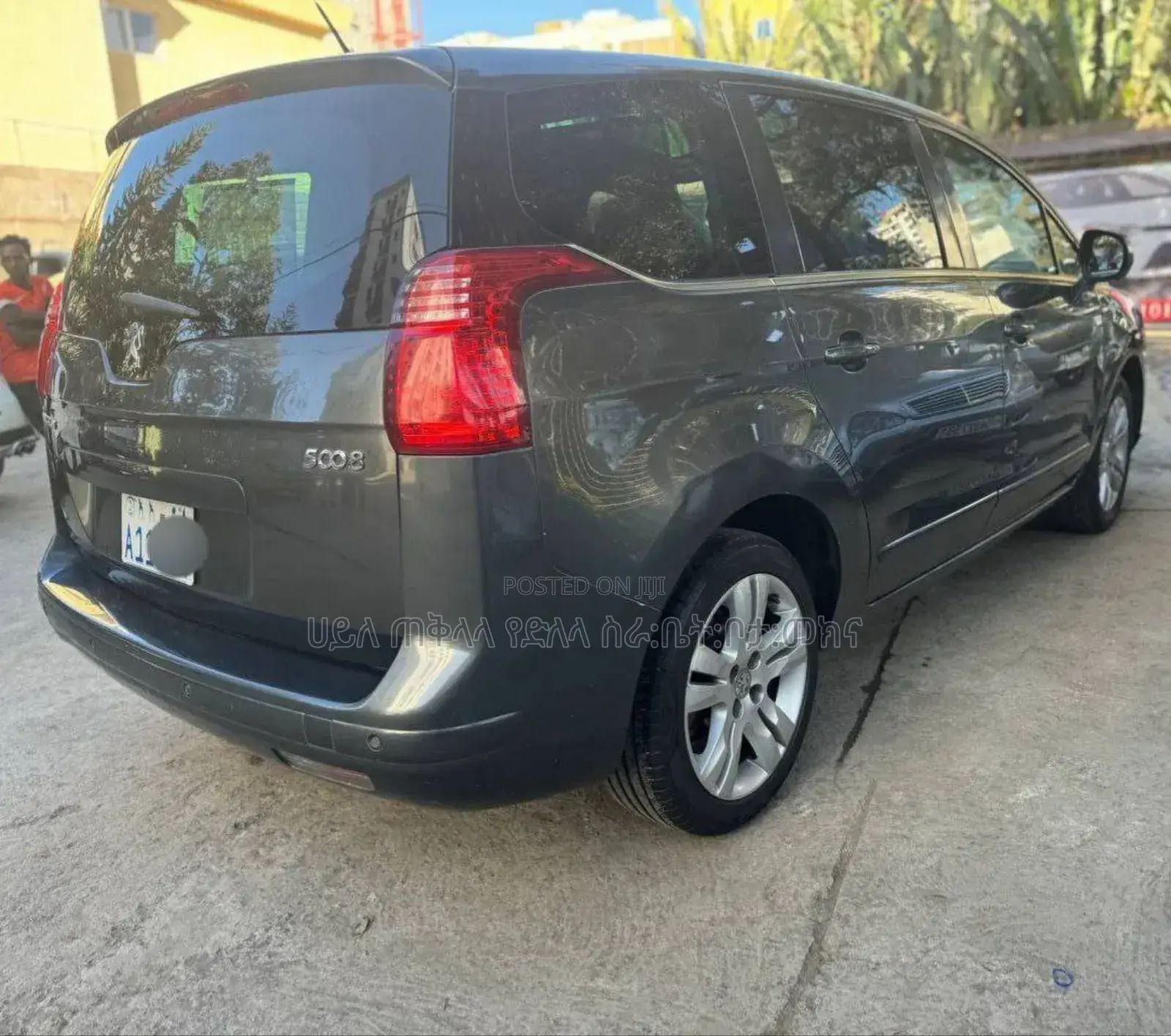 Peugeot 5008 2011 Gray